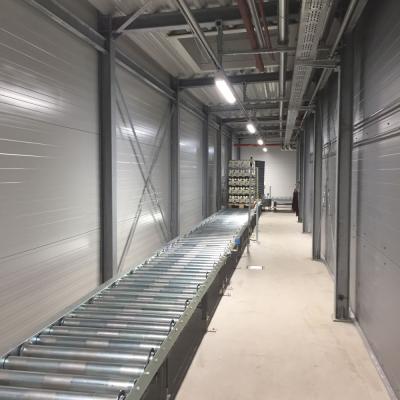 Steel substructure for enclosure